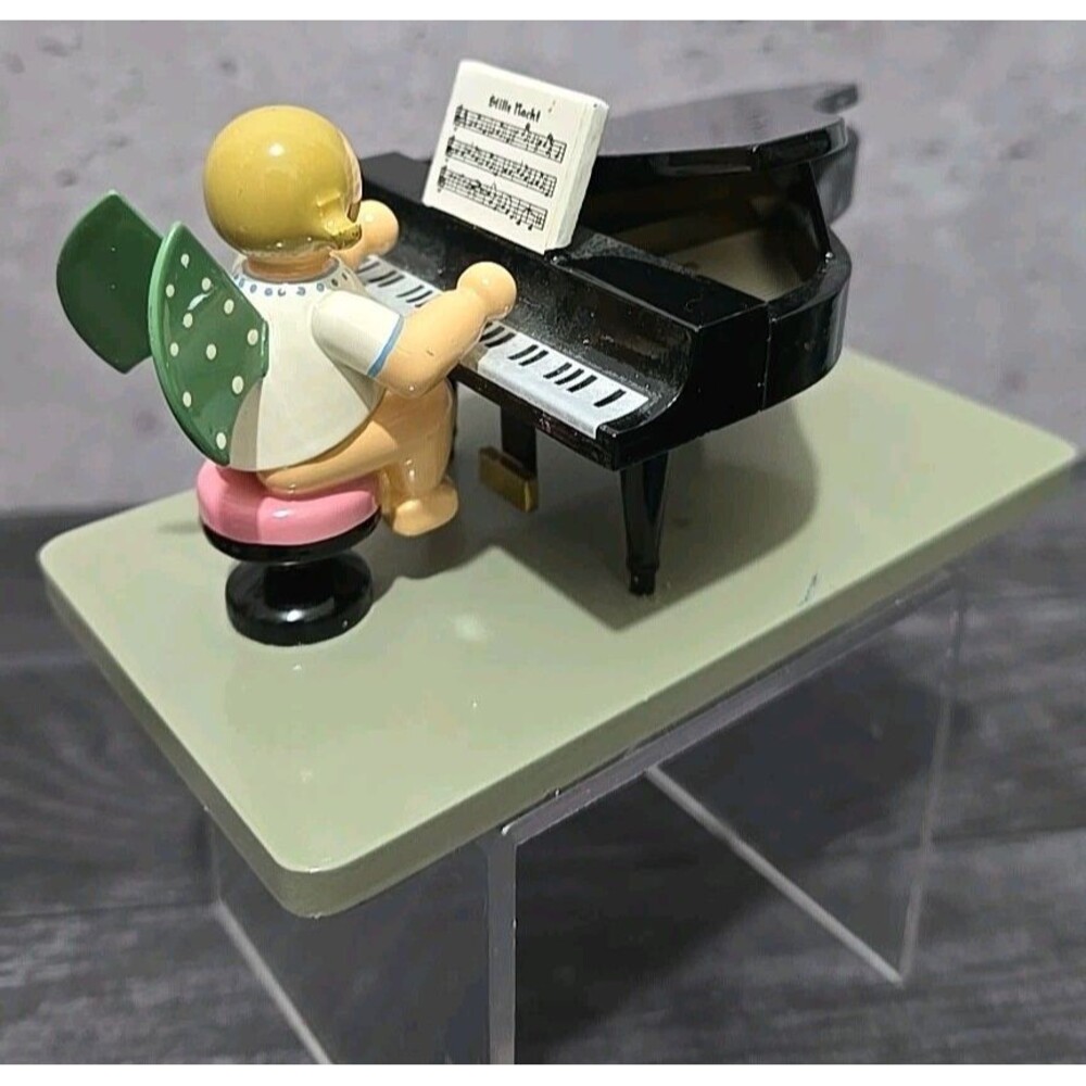 Erzgebirge Wendt & Kuhn Wood Blonde Angel Grand Piano Handcrafted German Vintage